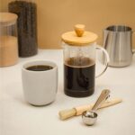 ⁦ماكينة يدوية 450 ملي لصنع وتحضير القهوة الفرنسية والفوم تعمل بالضغط بغطاء خشبي ويد من الزجاج⁩ - الصورة ⁦3⁩