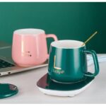 ⁦مج بورسلين قاعدة سخان كهرباء وغطاء ومعلقة للأستمتاع بالقهوة والمشروبات دافئة طول اليوم⁩ - الصورة ⁦10⁩