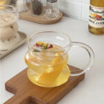 ⁦مج بومبيه 430 ملي بيد لشرب وتقديم العصائر والنسكافيه والايس كوفي من الزجاج الشفاف⁩ - الصورة ⁦3⁩