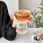 مج زجاج 370 ملي شيك لشرب وتقديم المشروبات الغازية والعصائر والنسكافيه والايس كوفي للضيوف بشكل شيك