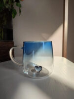 ⁦مج كيوت بقلب ثري دي من الداخل باللون الأزرق لشرب وتقديم العصائر والنسكافيه⁩ - الصورة ⁦3⁩