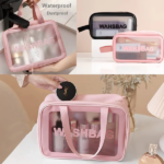 ⁦مجموعة شنط وتربروف 3 قطع بمقاسات مختلفة لحمل وتنظيم الميكب وأدوات العناية بالشعر والبشرة بيد⁩ - الصورة ⁦6⁩