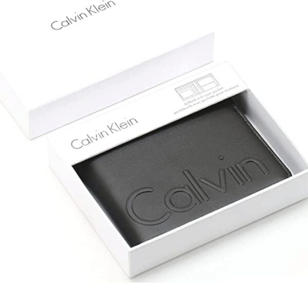 محفظة رجالي جلد مبطنه شمواه من الداخل مع ميدالية للمفاتيح