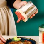 ⁦ملاحة توابل 5 في 1 للسفرة والمطبخ علي شكل وردة للملح والفلفل والشطة⁩ - الصورة ⁦9⁩