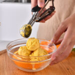 ⁦ملعقة ايس كريم استانليس ستيل غير قابل للصدأ عملية وسهلة الاستخدام⁩ - الصورة ⁦10⁩