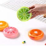 ⁦منظم أسبوعي لحبوب الدواء والفيتامينات محمول مثالي لعدم النسيان وللسفر والخروج⁩ - الصورة ⁦7⁩