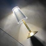 ⁦اباجورة تاتش ب 3 الوان مختلفة لديكور غرف النوم والأطفال بوصلة يو اس بي⁩ - الصورة ⁦5⁩