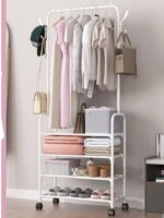 ⁦استاند ملابس معدن 4 ارفف بهوكات لحمل وتنظيم الملابس والأحذية والحقائب⁩ - الصورة ⁦4⁩