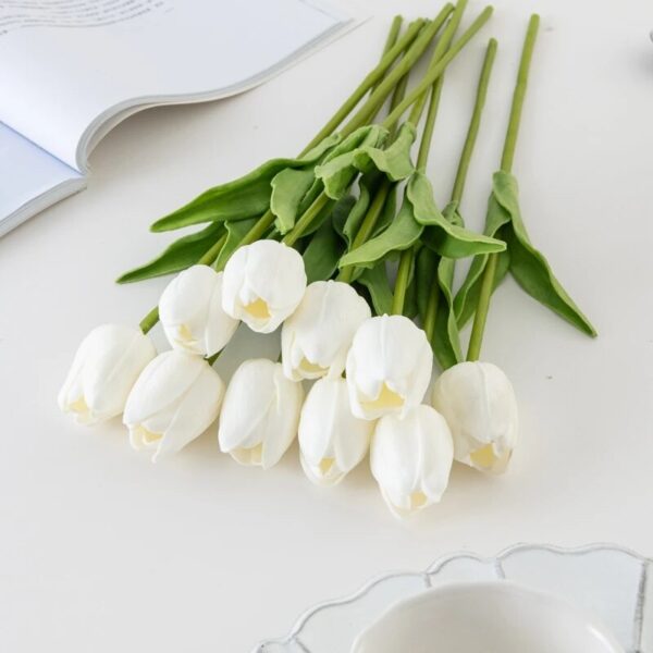 باقة ورد توليب ابيض صناعي 10 قطع لديكور البيت وحفلات الزفاف والخطوبة