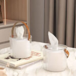 حامل علب مناديل اكليريك شفاف بيد جلد لغرف النوم والأطفال والليفنج والمطبخ والمكتب - الصورة 2