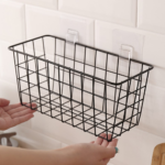 رف معدن منظم وحامل لبرطمانات التوابل والخضروات والفواكه وادوات المطبخ والحمام بلزق دبل فيس قوي - الصورة 5