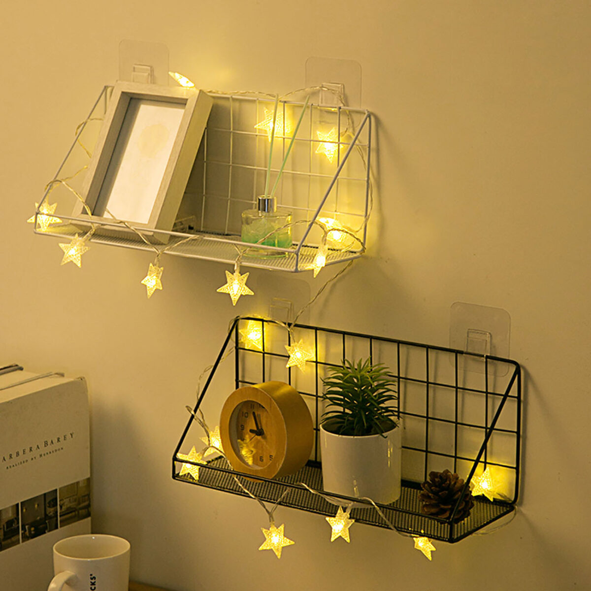 ⁦رف معدني لحمل وتنظيم أدوات المطبخ والحمام وقطع الديكور بلزق دبل فيس قوي للتعليق بدون حفر وتخريم⁩ - الصورة ⁦2⁩