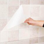 ⁦رول استيكر لاصق 3 متر وتربروف لحوائط المطبخ والرخام لمنع تكون الدهون والزيوت قابل للقص⁩ - الصورة ⁦3⁩