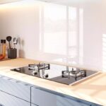 ⁦رول استيكر لاصق 3 متر وتربروف لحوائط المطبخ والرخام لمنع تكون الدهون والزيوت قابل للقص⁩ - الصورة ⁦4⁩