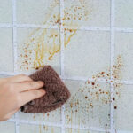 ⁦رول استيكر لاصق 3 متر وتربروف لحوائط المطبخ والرخام لمنع تكون الدهون والزيوت قابل للقص⁩ - الصورة ⁦7⁩