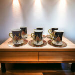 ⁦طقم شاي استكانة 12 قطعة مزين برسومات رمضانية مميزة من البورسلين⁩ - الصورة ⁦7⁩