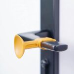 ⁦طقم صدادة باب ميني 5 قطع لمنع الأحتكاك والأصطدام بالحائط ومنع الضوضاء وتقشير الدهان⁩ - الصورة ⁦8⁩