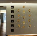 ⁦فرع زينة رمضان أشكال فوانيس وهلال ونجوم 11 قطعة باللون الجولد بلزق دبل فيس قوي⁩ - الصورة ⁦6⁩