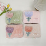 قربة مياه كهربائية محمولة لتدفئة البطن والظهر والتخفيف الآلم البريود فرو ناعم بوردة ثري دي  عملية وسهلة الأستخدام