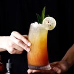 ⁦كوباية مموجه لشرب وتقديم العصائر والايس كوفي للضيوف بشكل شيك من الزجاج⁩ - الصورة ⁦2⁩