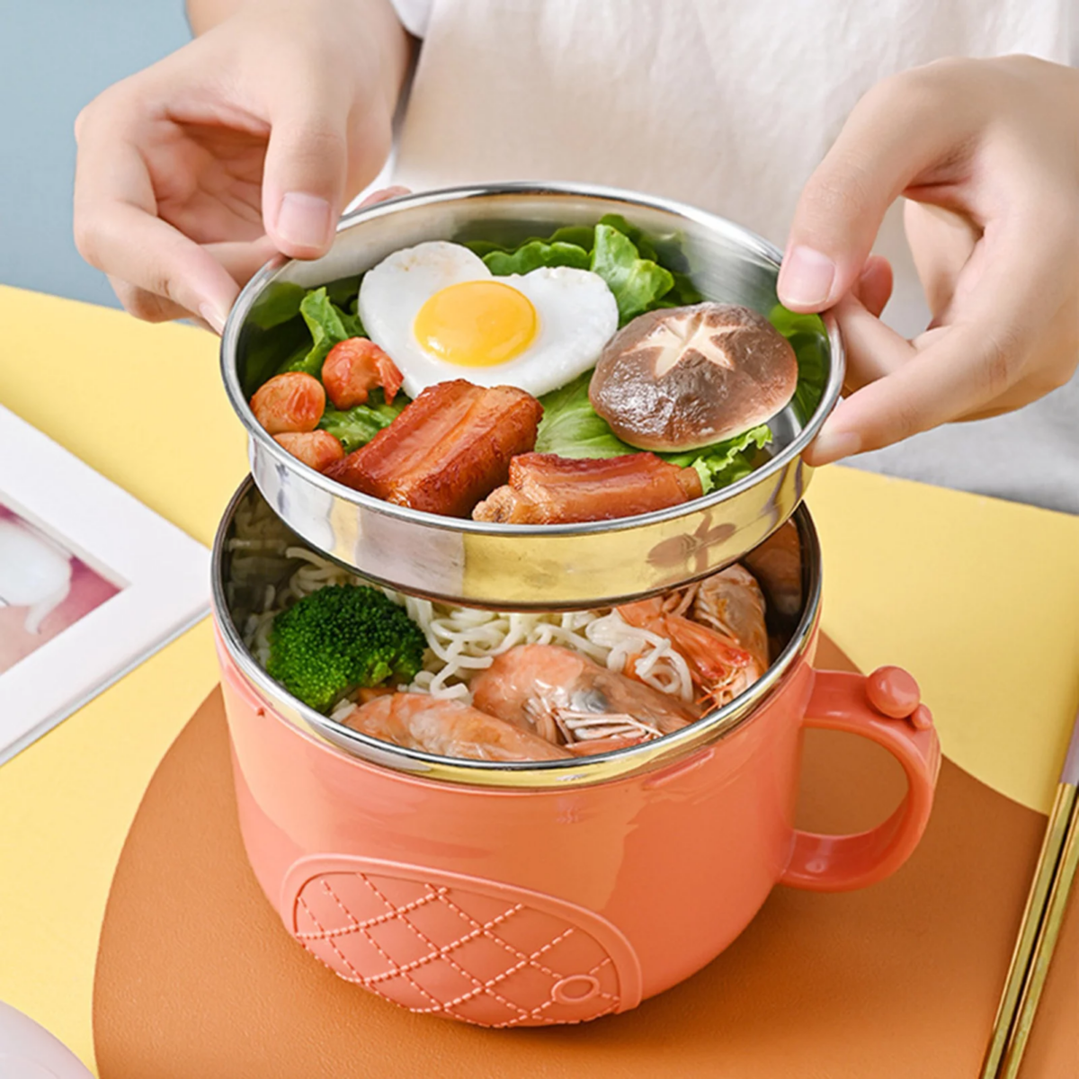 ⁦لانش بوكس استانليس ستيل 3 قطع لتناول اكل صحي في اي مكان للمدارس والجامعات بغطاء محكم الغلق ويد⁩ - الصورة ⁦7⁩