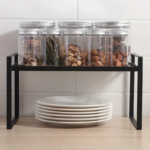 ⁦استاند ورف لتنظيم دواليب المطبخ لحمل الحلل والأطباق وبرطمانات التوابل في المطبخ من المعدن⁩ - الصورة ⁦5⁩