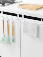 ⁦حامل فوط معدني يثبت علي درف المطبخ والابواب بدون حفر وتخريم⁩ - الصورة ⁦2⁩