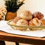 ⁦سلة معدن جولد لحمل وتقديم الفواكه للضيوف بشكل شيك ومختلف⁩ - الصورة ⁦4⁩