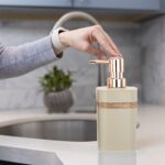 ⁦طقم حمام شيك 3 قطع ديسبنسر صابون سائل وحامل لفرش ومعجون الأسنان وصبانة بألوان مختلفة⁩ - الصورة ⁦3⁩