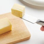 ⁦طقم سكاكين ميني استانليس ستيل 3 قطع للجبن والزبدة والكيك⁩ - الصورة ⁦5⁩