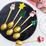 ⁦طقم معالق استانليس ستيل مطلي باللون الجولد 6 قطع بأشكال كرتونيه مختلفة⁩ - الصورة ⁦2⁩