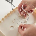 ⁦علبة مناديل شكل شنطة لغرف النوم والأطفال والليفنج من الاكليريك⁩ - الصورة ⁦4⁩