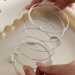 ⁦علبة مناديل شكل شنطة لغرف النوم والأطفال والليفنج من الاكليريك⁩ - الصورة ⁦6⁩