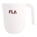 ⁦كوب حامل لفرش ومعجون الأسنان وأدوات الحلاقة وفرش الميكب وأقلام الروج والماسكرا بيد⁩ - الصورة ⁦3⁩