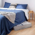 ⁦منظم احذية وتربروف يحمل حتي 10 ازواج بغطاء شفاف للحماية من الاتربه ولسهولة الرؤية والاختيار بيد⁩ - الصورة ⁦10⁩