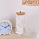 ⁦منظم اكليريك شفاف لحمل وتنظيم قطن إزالة الميكب بفتحة لسهولة الاستخدام وغطاء خشب⁩ - الصورة ⁦7⁩