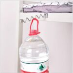 ⁦شماعة معدن لتعليق شماعات الملابس والشنط داخل وخارج الدواليب يثبت علي الأرفف⁩ - الصورة ⁦5⁩