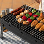 ⁦شواية فحم ميني محمولة قابلة للطي للشواء في المتنزهات والحدائق⁩ - الصورة ⁦4⁩