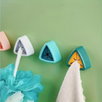 ⁦طقم هوك 4 قطع بلزق دبل فيس قوي لتعليق الليف والفوط⁩ - الصورة ⁦2⁩