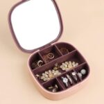 ⁦علبة تنظيم الخواتم و الاكسسوارات مقسمه 7 خانات⁩ - الصورة ⁦5⁩