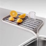 ⁦مصفاة بلاستيك 2*1 قابلة للفك و التركيب لتصفية الاطباق و الاكواب  بفتحة لتصريف المياه بسهولة⁩ - الصورة ⁦9⁩