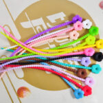 ⁦منظم اسلاك وكابلات سيليكون 3 قطع قابلة للطي⁩ - الصورة ⁦3⁩