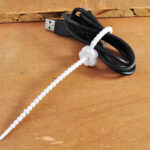 ⁦منظم اسلاك وكابلات سيليكون 3 قطع قابلة للطي⁩ - الصورة ⁦8⁩