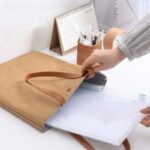 ⁦حافظة ورق ومستندات بلاستيك شفاف لسهولة رؤية الاوراق⁩ - الصورة ⁦7⁩