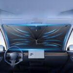 ⁦شماسة سيارة ليزر بنسبة عزل للحرارة 100٪ عاكسة لاشعة الشمس ومانعة للحرارة مزودة بفتحة من أعلى لتثبيتها على المرآة بسهولة قابلة للطي⁩ - الصورة ⁦4⁩