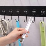 ⁦شماعة حوائط ذاتية اللصق ب 6 هوك معدن لتعليق أدوات المطبخ والحمام⁩ - الصورة ⁦7⁩