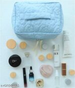 ⁦شنطة وتربروف لحمل ادوات الميكاب والشعر من الفايبر⁩ - الصورة ⁦7⁩