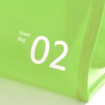 ⁦شنطة ووتر بروف محمولة لادوات المكياج ومستلزمات البحر⁩ - الصورة ⁦4⁩