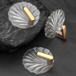 ⁦طقم هوك شماعة جولد 3 قطع بلزق دبل فيس لتعليق الملابس و أدوات المطبخ والحمام⁩ - الصورة ⁦8⁩