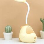 ⁦كشاف مكتب ميني 2*1 شكل كرتوني لطيف مع حامل اقلام قابل للشحن⁩ - الصورة ⁦3⁩